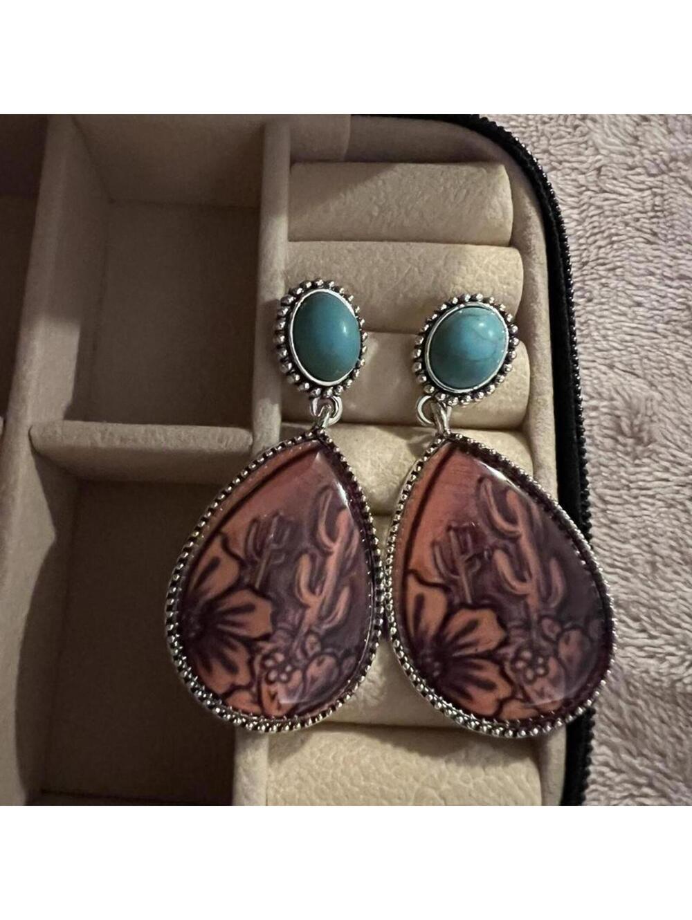 Women's Multi and Brown Jewellery